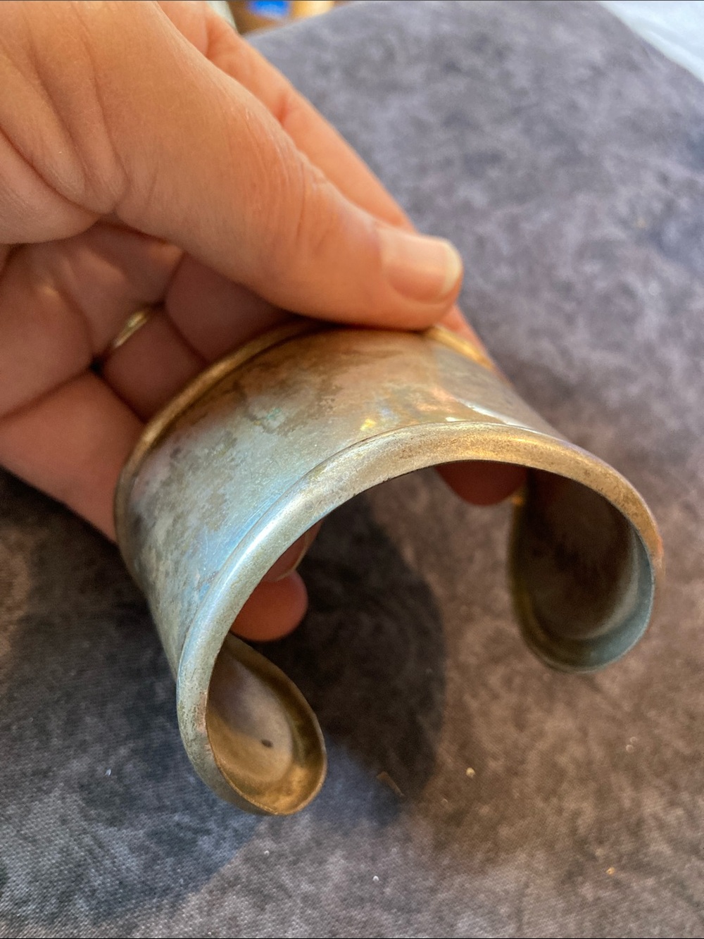 Vintage-Style Men’s Open Cuff Bracelet in Aged Silver Tone